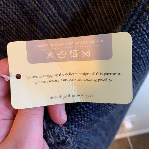 NWT cozy knit poncho - Picture 3 of 3